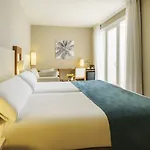 Ilunion Hotel