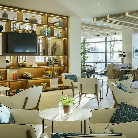 Ilunion Hotel 4*