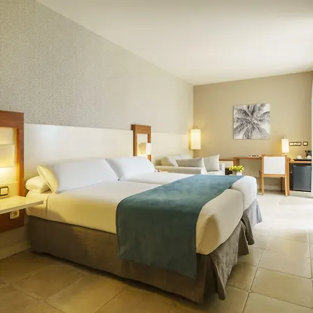 Hotel Ilunion 4*