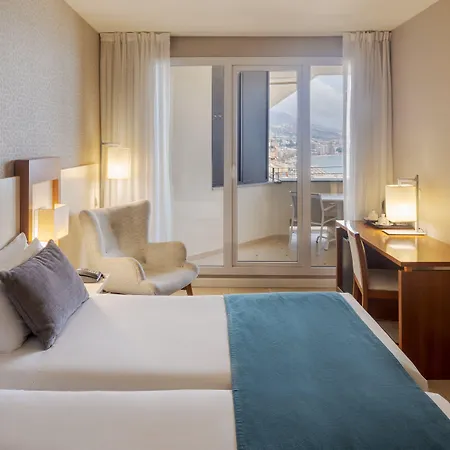 Ilunion Hotel